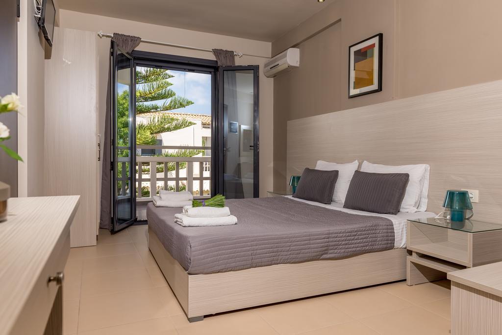 Trianon Studios Tsilivi  Buitenkant foto