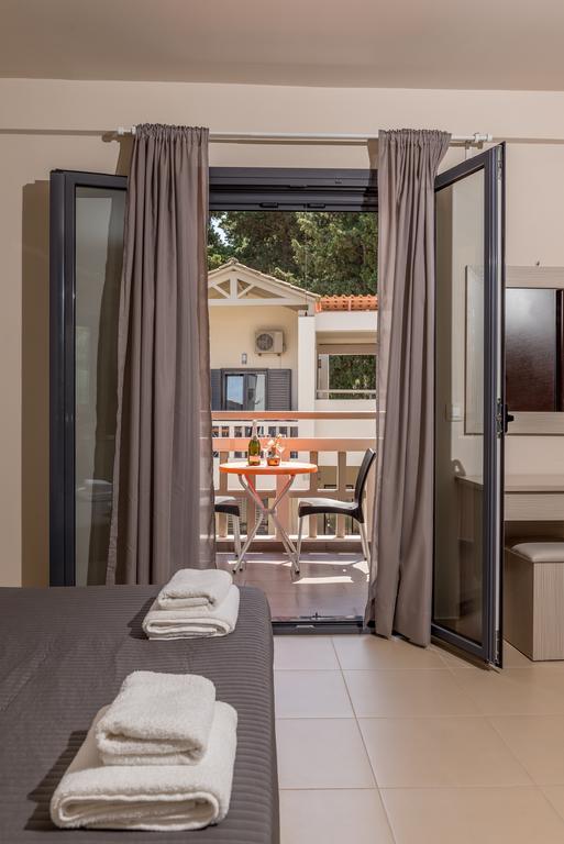 Trianon Studios Tsilivi  Buitenkant foto